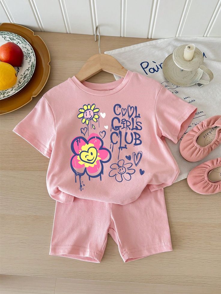 Exclusive Baby printed Tee and pant set